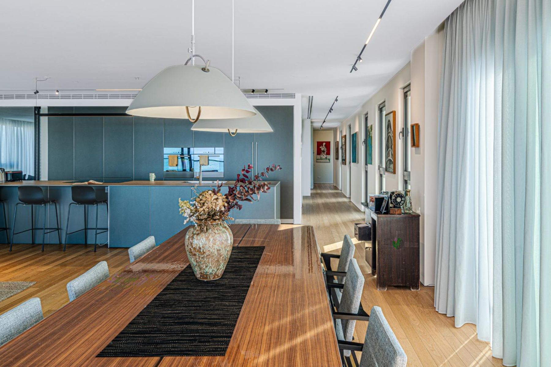  Sea View Designer Mini Penthouse by Metzizim Beach - 物件實景