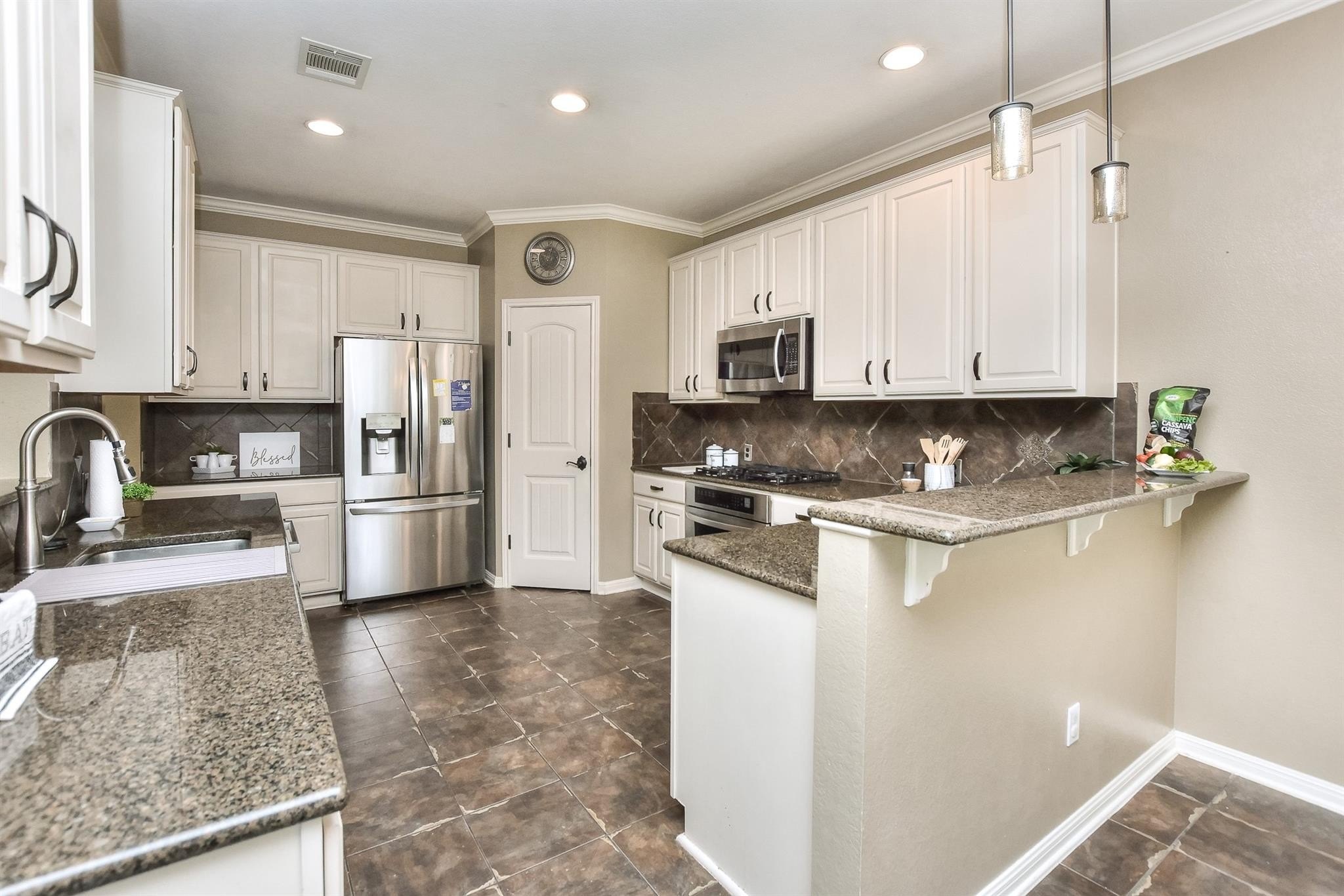 Cedar Park, Texas, 78613, United States, 4 Bedrooms Bedrooms, ,4 BathroomsBathrooms,Residential,For Sale,1978797