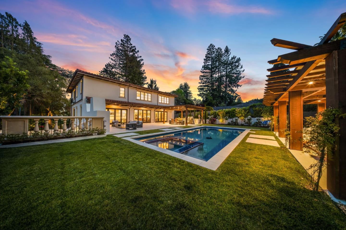 San Mateo, California, 94402, United States, 4 Bedrooms Bedrooms, ,6 BathroomsBathrooms,Residential,For Sale,1836989