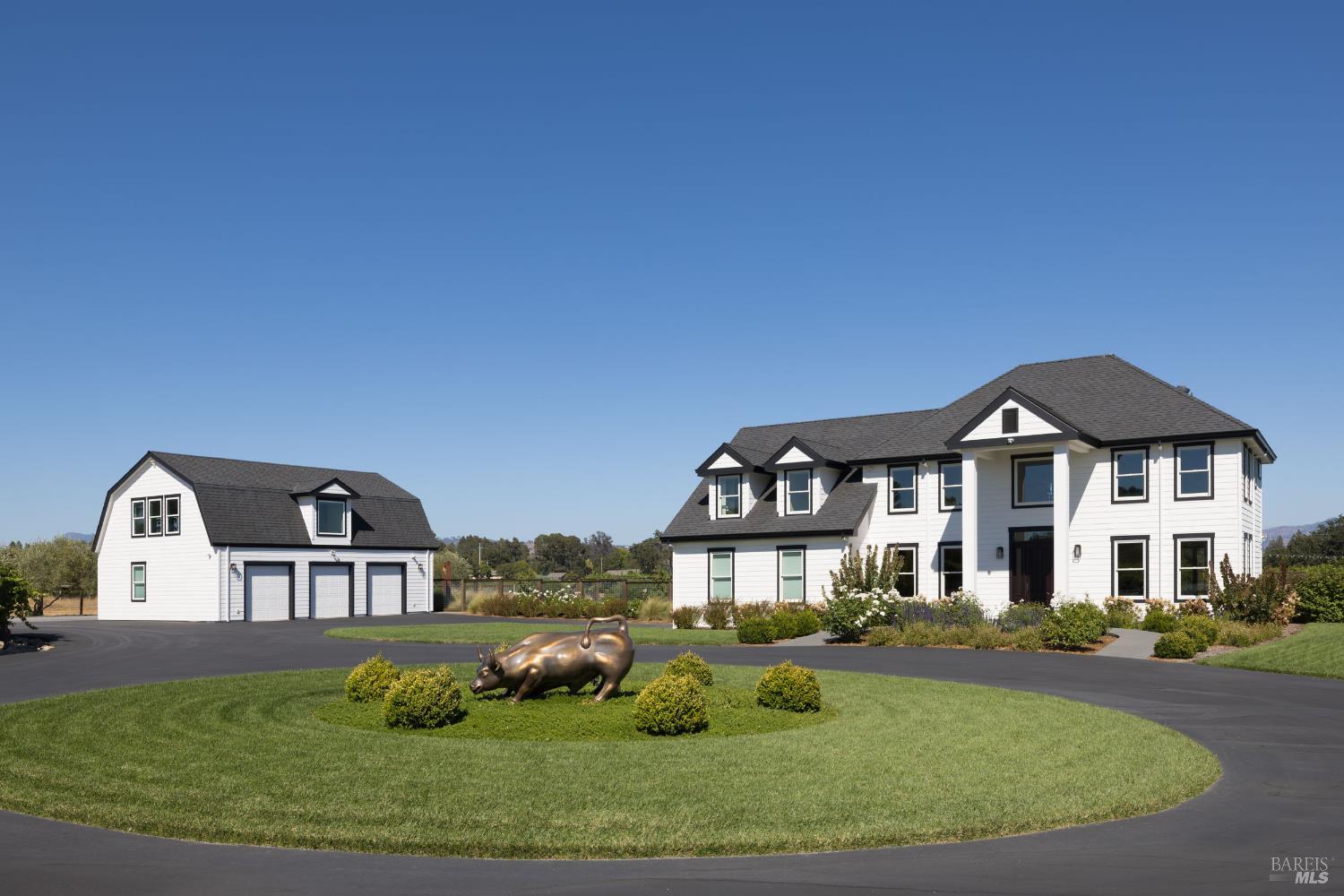 Santa Rosa, California, 95401, United States, 4 Bedrooms Bedrooms, ,4 BathroomsBathrooms,Residential,For Sale,1993093