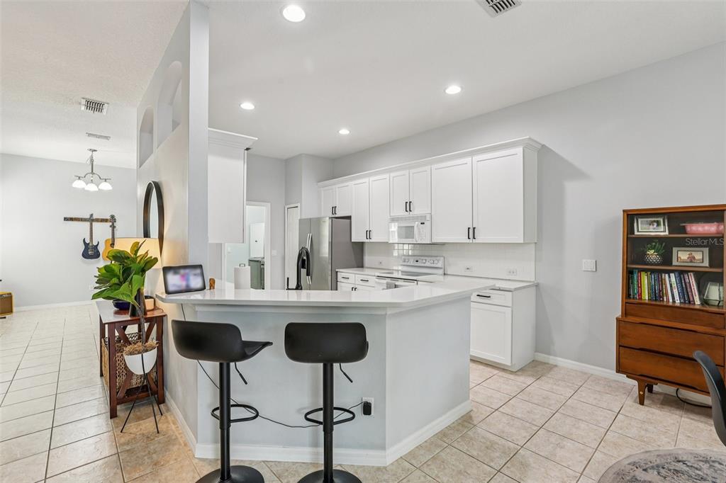 Lake Mary, Florida, 32746, United States, 3 Bedrooms Bedrooms, ,2 BathroomsBathrooms,Residential,For Sale,1976222