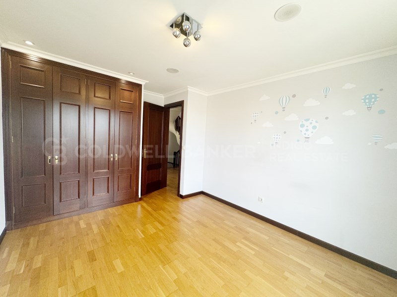 Pontevedra, Vigo, Castrelos - S?rdoma, S?rdoma Pon, Vigo, Galicia, ES, 4 Bedrooms Bedrooms, ,4 BathroomsBathrooms,Residential,For Sale,Pontevedra, Vigo, Castrelos - S?rdoma, S?rdoma Pon,1479301
