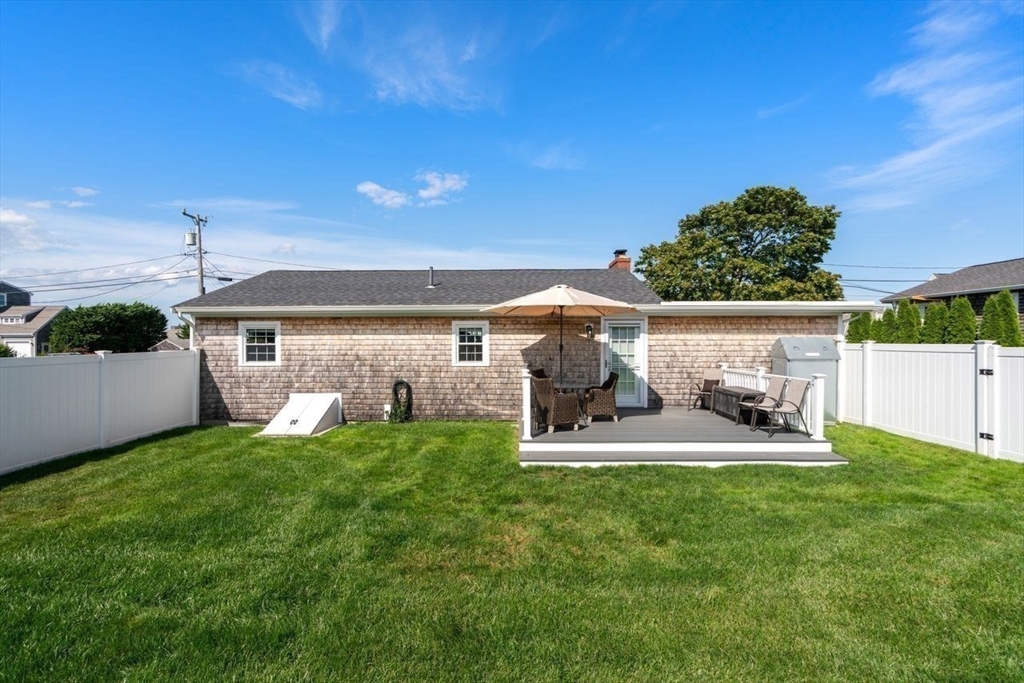 Sandwich, Massachusetts, 02563, United States, 2 Bedrooms Bedrooms, ,1 BathroomBathrooms,Residential,For Sale,1939789
