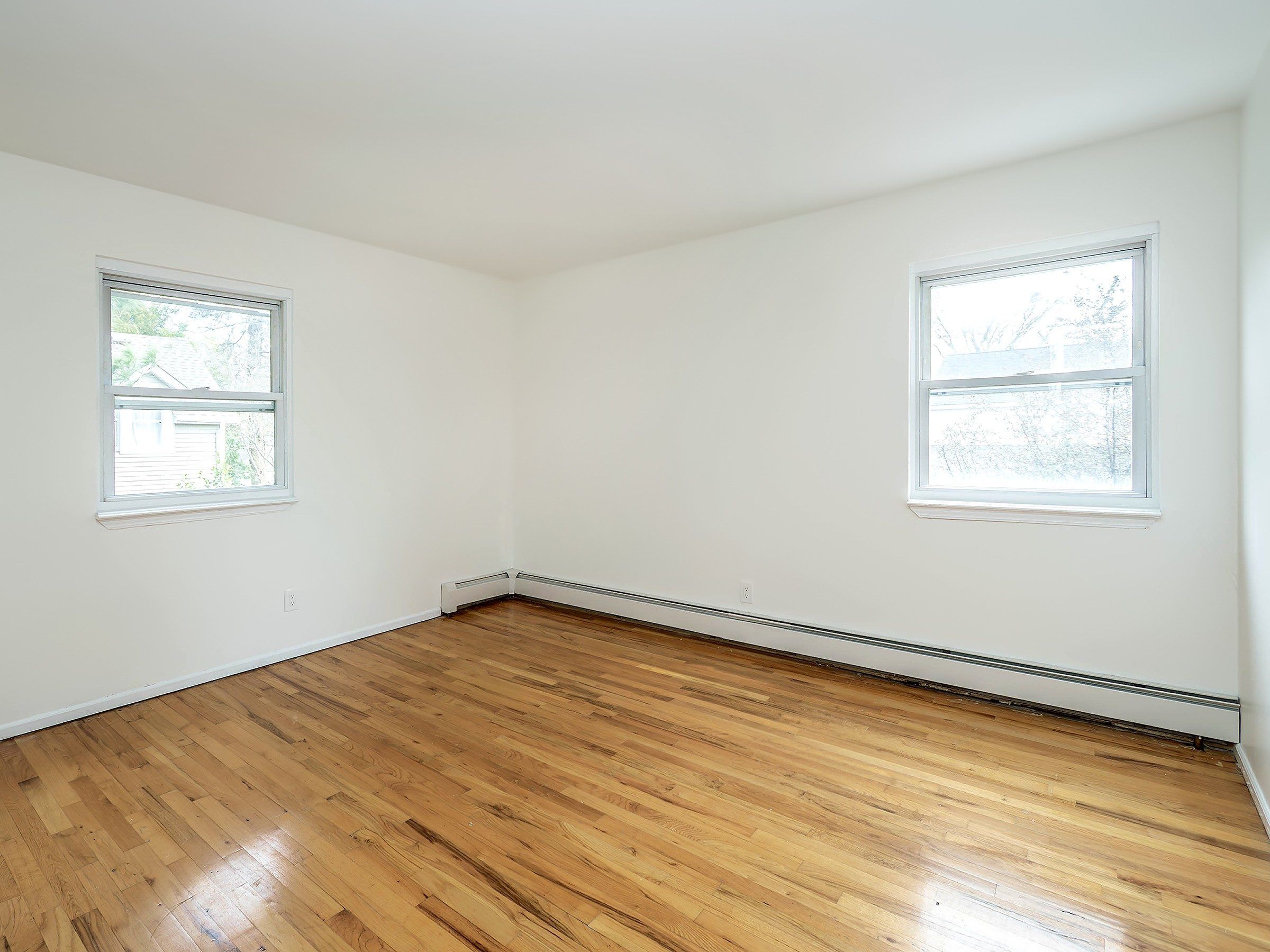  53A Grove Street, Glenwood Landing, NY, 11547 - 物件實景