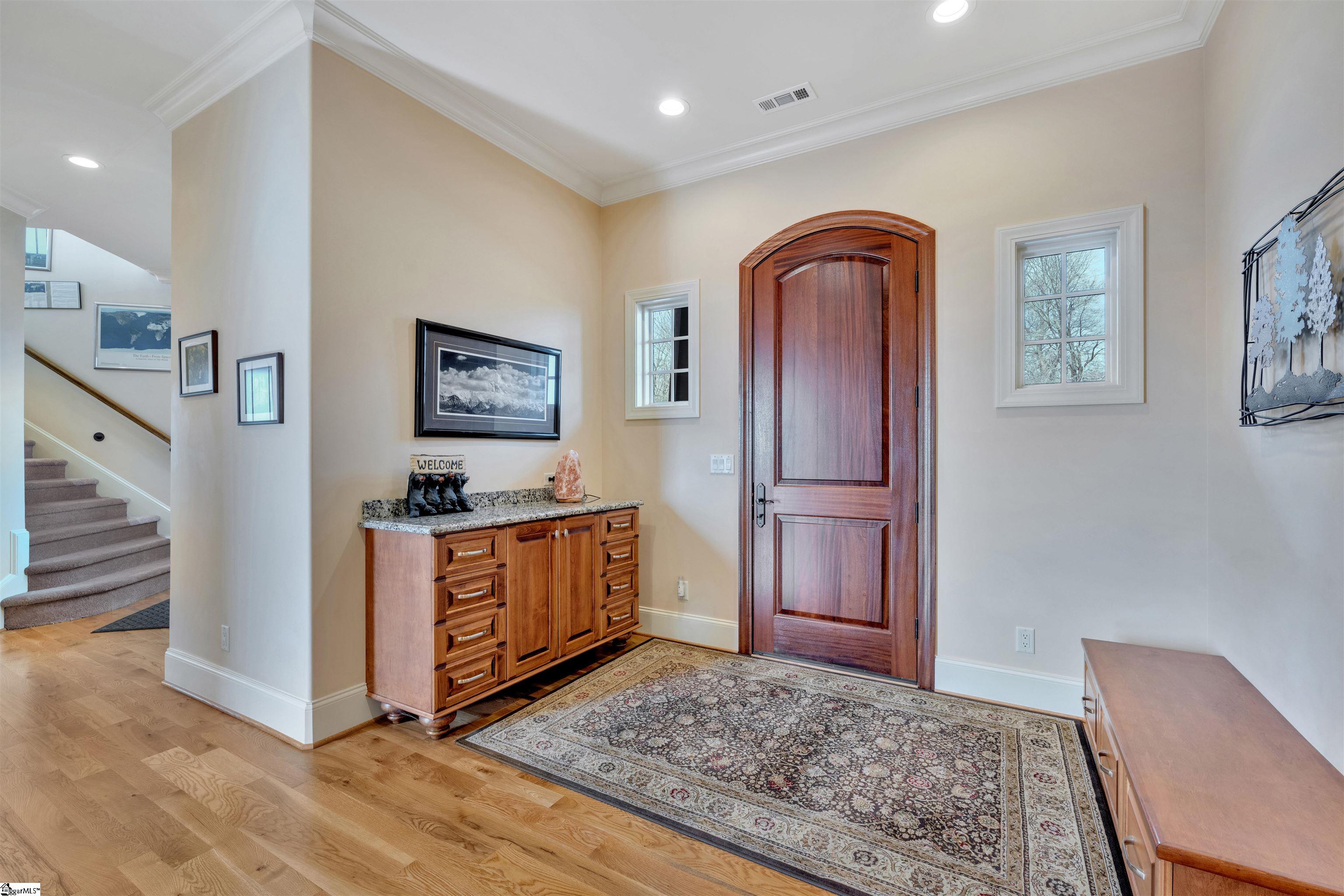 Landrum, South Carolina, 29356, United States, 5 Bedrooms Bedrooms, ,6 BathroomsBathrooms,Residential,For Sale,1714333