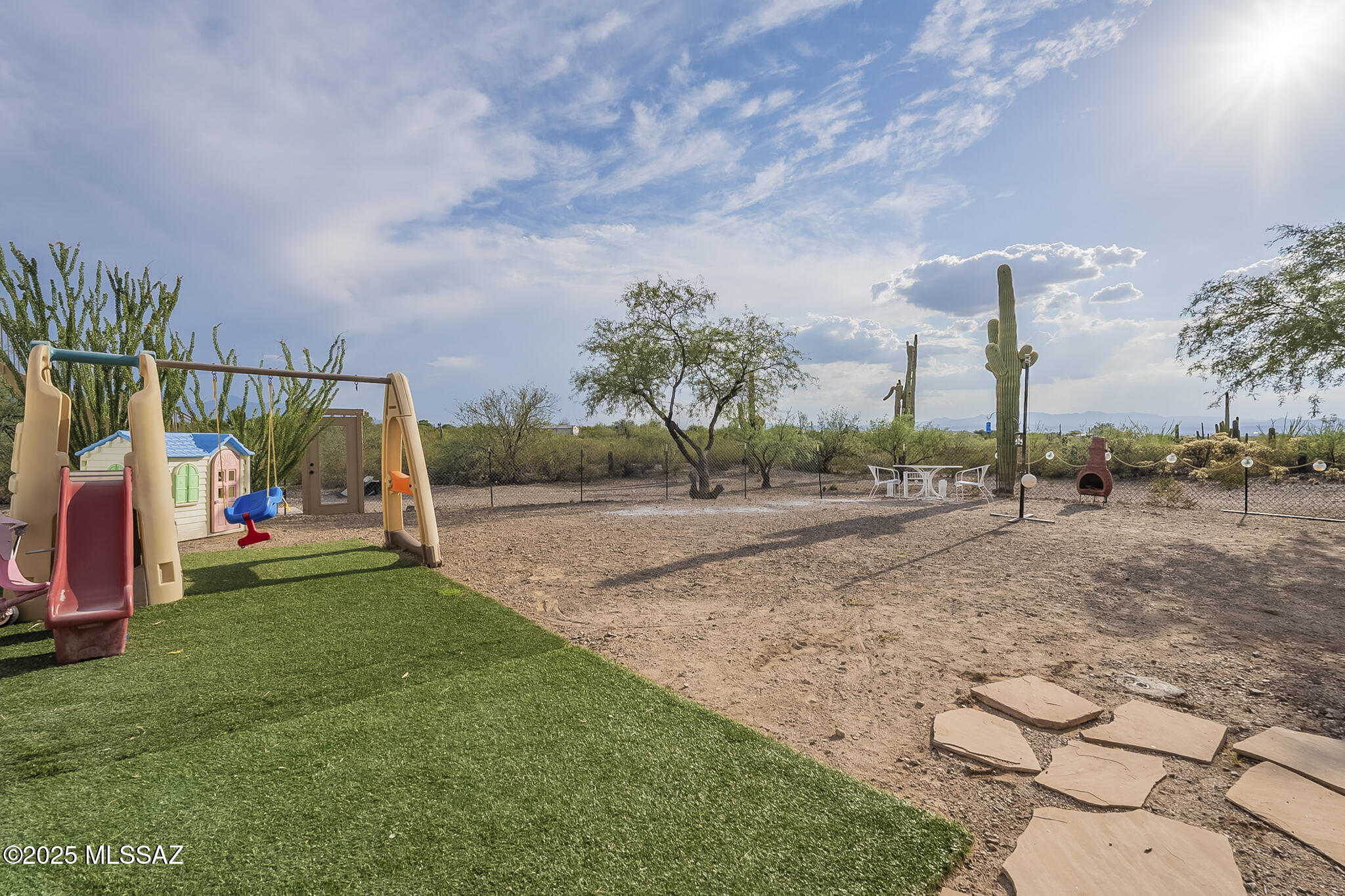 Sahuarita, Arizona, 85629, United States, 6 Bedrooms Bedrooms, ,3 BathroomsBathrooms,Residential,For Sale,1919745