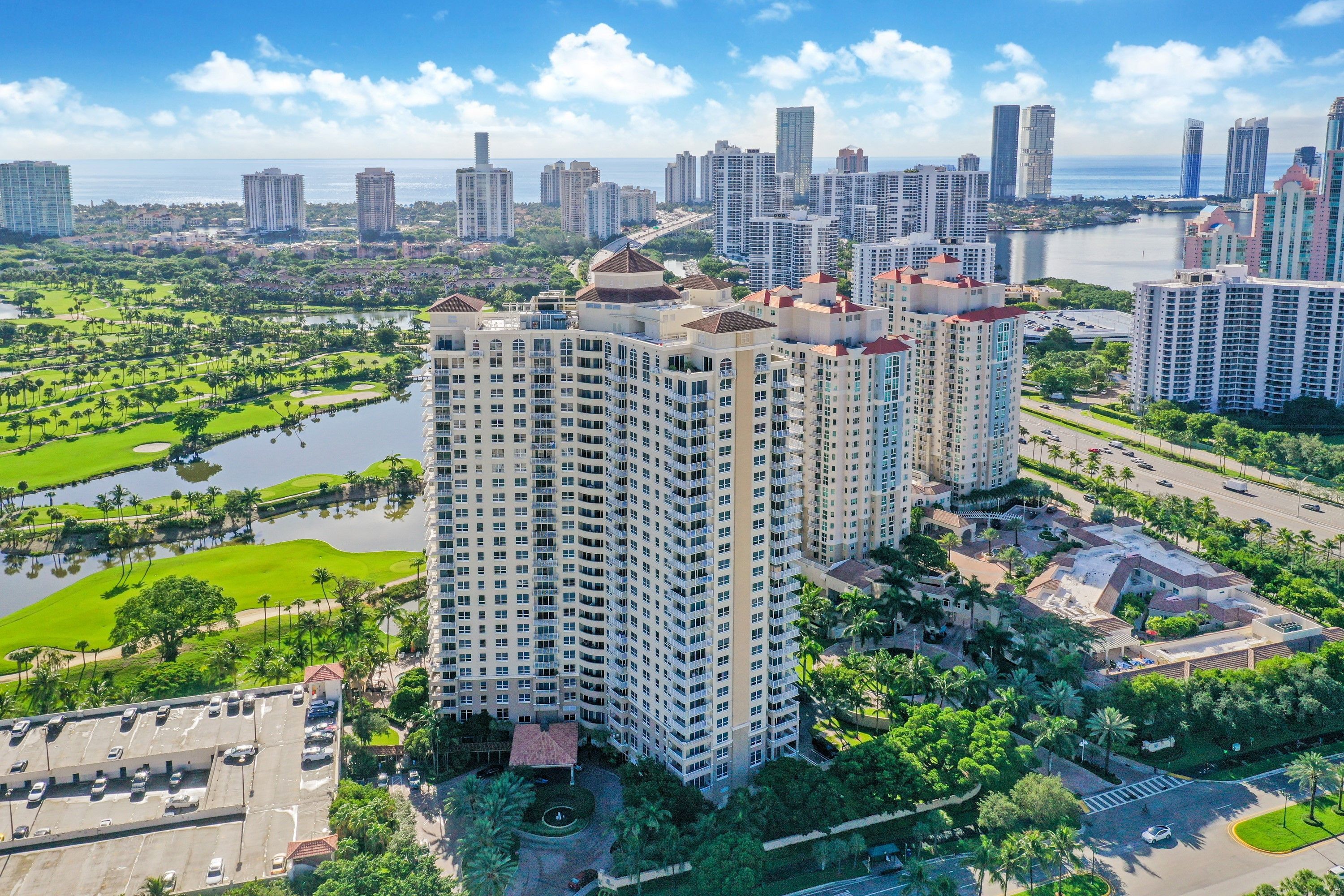  19501 W Country Club Dr, Aventura, FL, 33180 - 物件實景