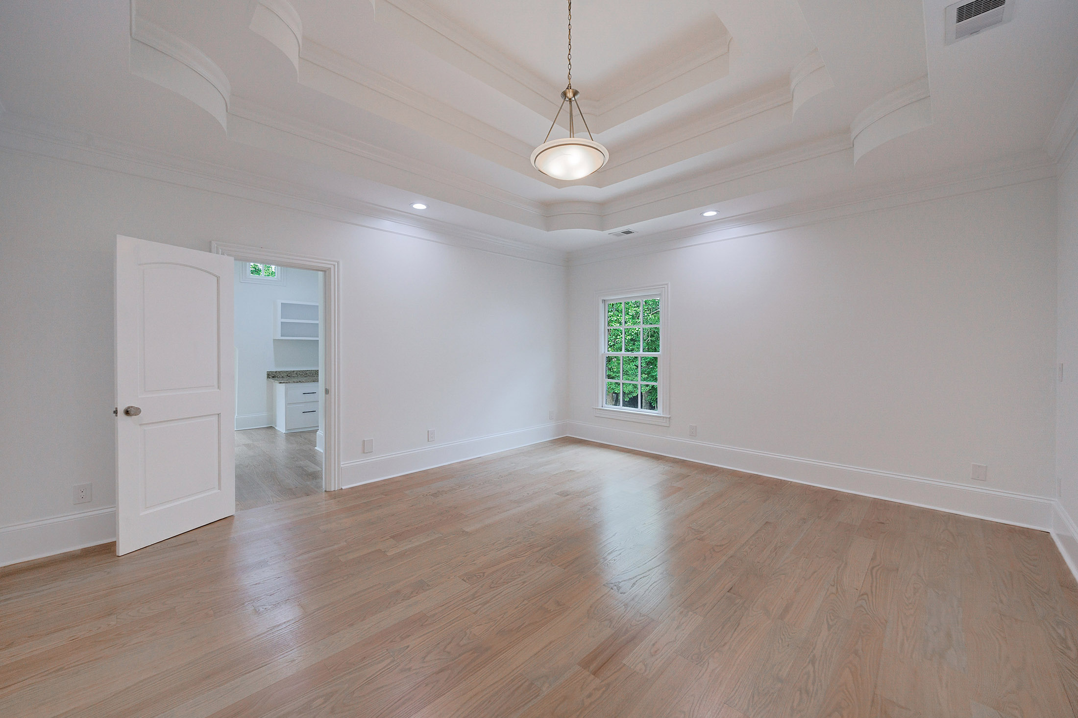  Exceptional Estate Combines Modern Luxury and Timeless Elegance - 物件實景