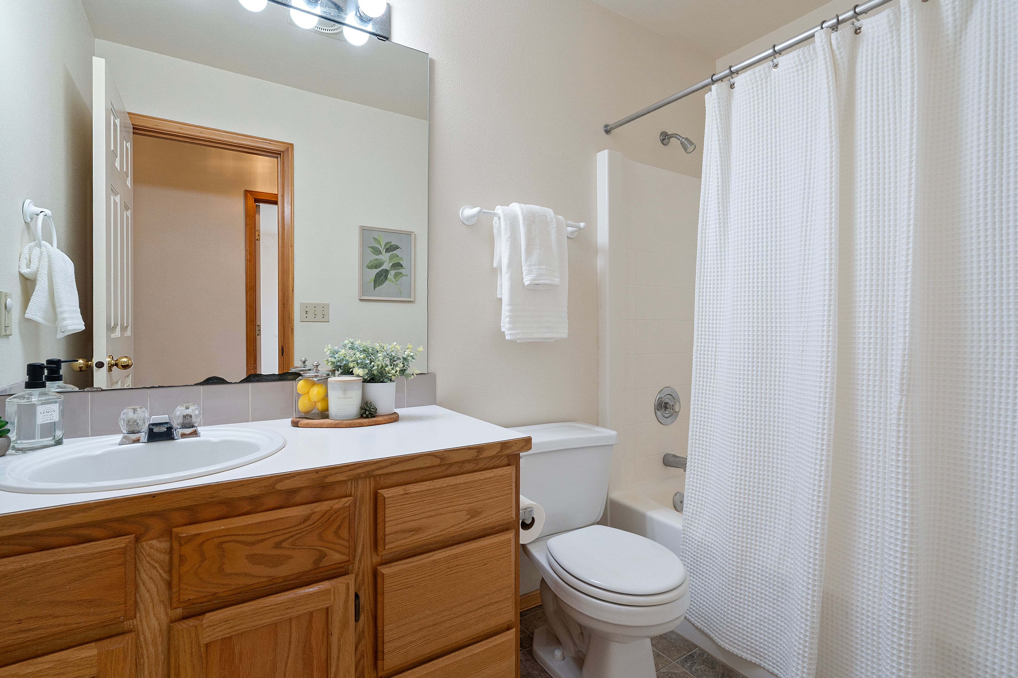  517 Galloway St, Steilacoom, WA 98388 - 物件實景