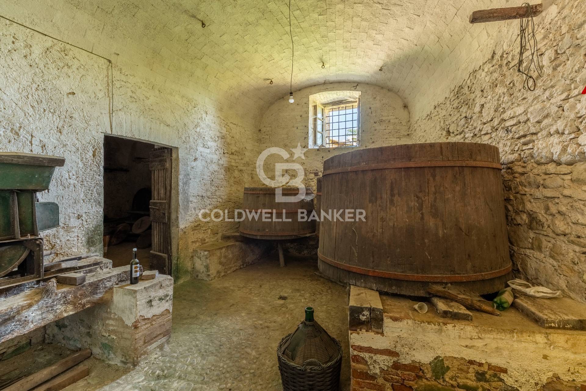 Strada Poggi, Orvieto, Terni, 05018, IT, 20 Bedrooms Bedrooms, ,10 BathroomsBathrooms,Residential,For Sale,Strada Poggi,1668933