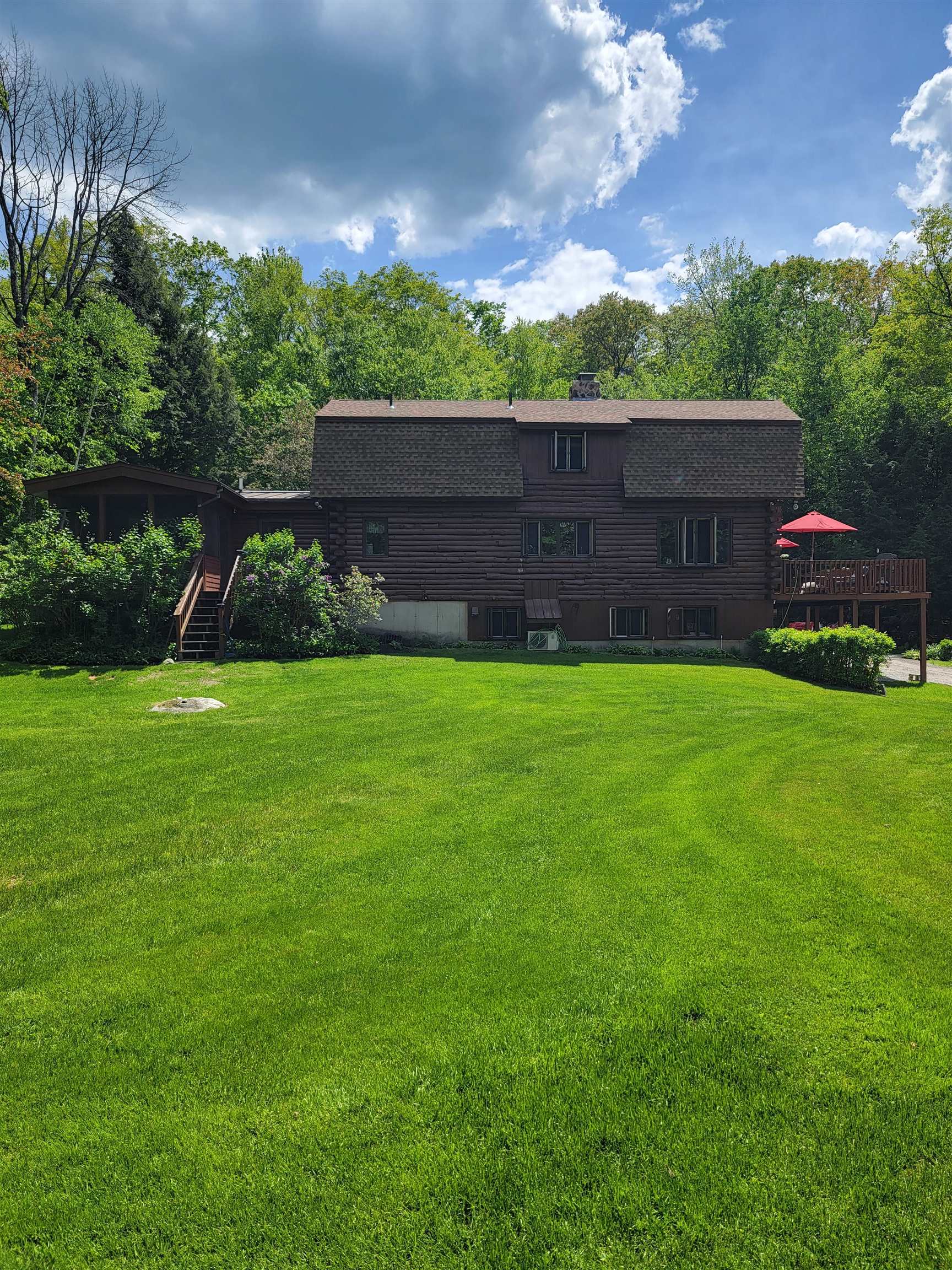 Newbury, New Hampshire, 03255, United States, 4 Bedrooms Bedrooms, ,3 BathroomsBathrooms,Residential,For Sale,1847308