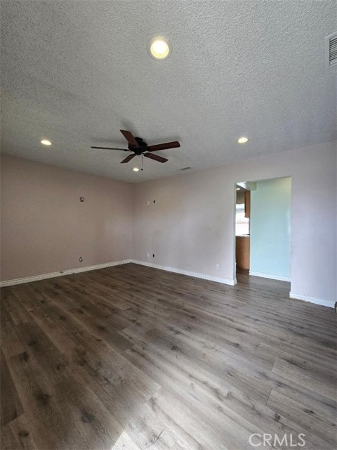 Norwalk, California, 90650, United States, 2 Bedrooms Bedrooms, ,1 BathroomBathrooms,Residential,For Sale,2005531