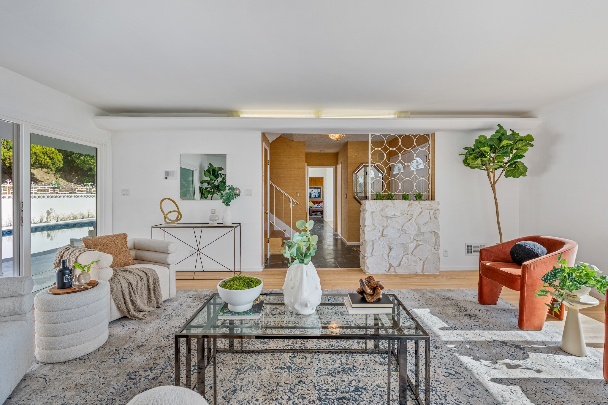  4799 Bonvue Ave - 物件實景