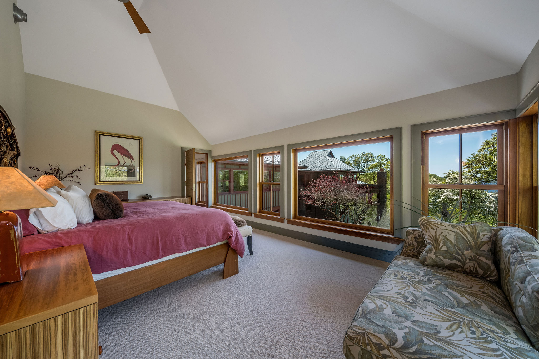  Majestically set on 15.22 Private Acres Overlooking The River - 物件實景