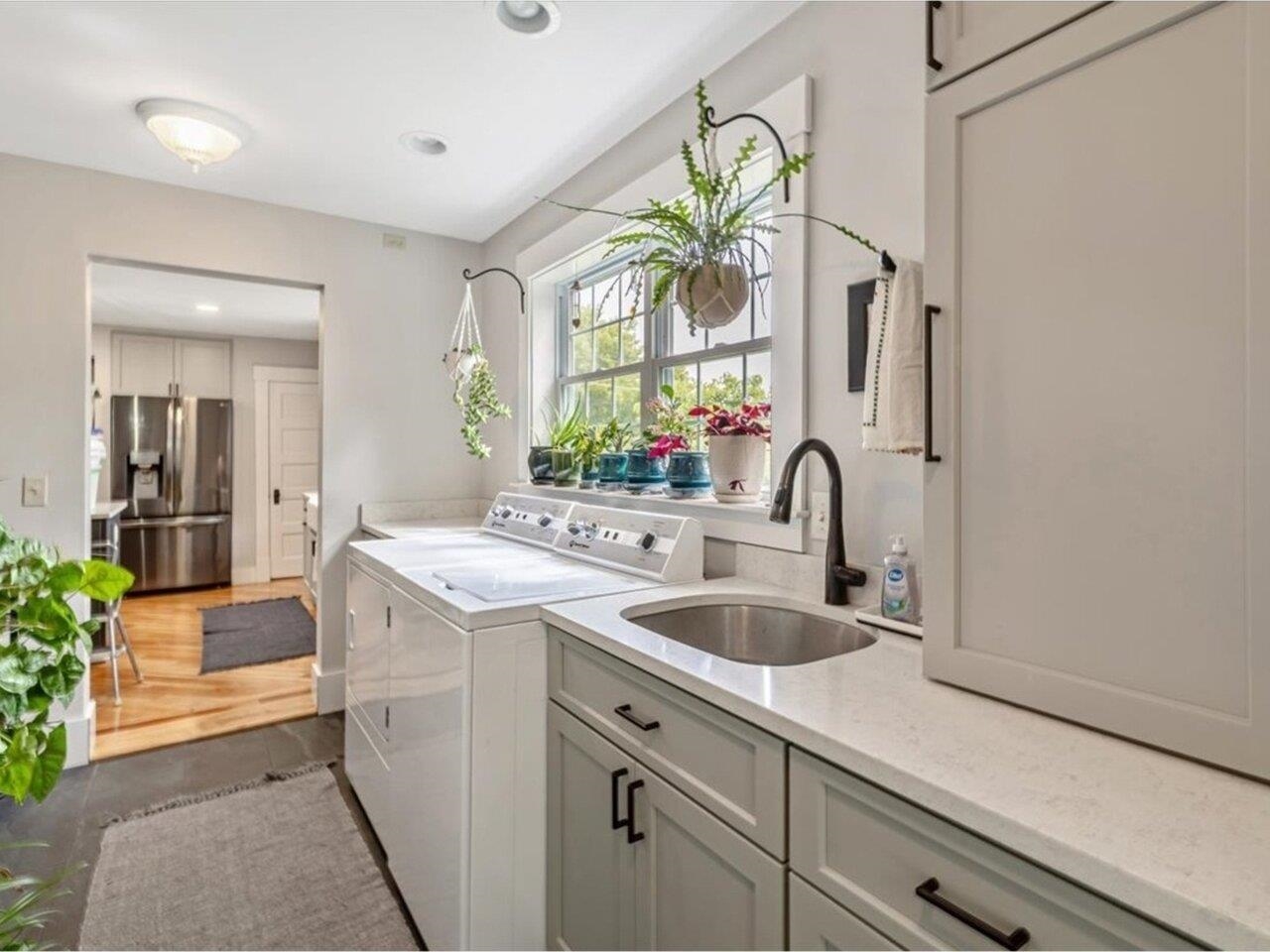 Fairfax, Vermont, 05454, United States, 3 Bedrooms Bedrooms, ,2 BathroomsBathrooms,Residential,For Sale,1846617