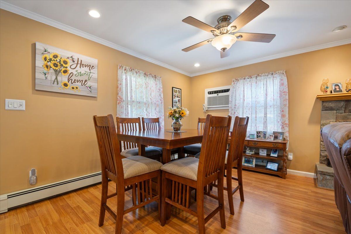 Levittown, New York, 11756, United States, 5 Bedrooms Bedrooms, ,2 BathroomsBathrooms,Residential,For Sale,1920496
