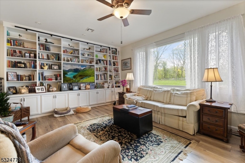 Lebanon Twp., New Jersey, 08827, United States, 4 Bedrooms Bedrooms, ,3 BathroomsBathrooms,Residential,For Sale,1847563