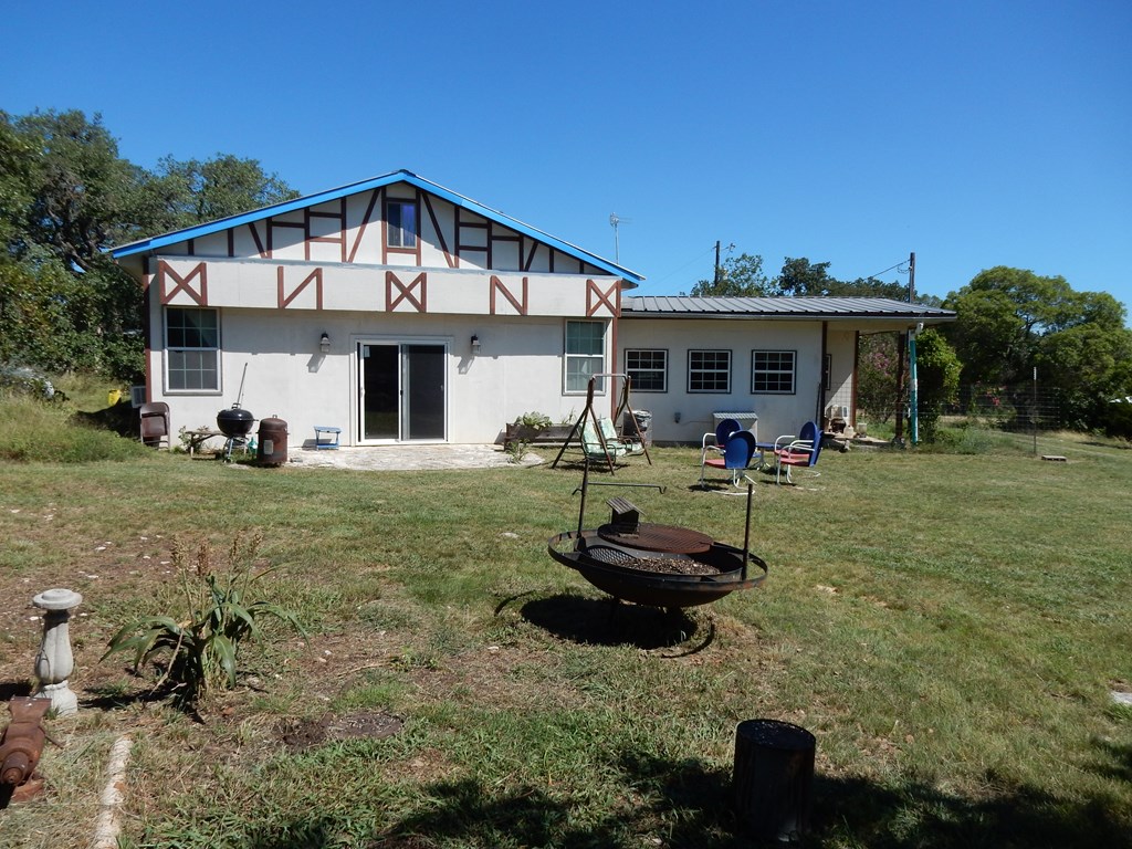 Fredericksburg, Texas, 78624, United States, 2 Bedrooms Bedrooms, ,1 BathroomBathrooms,Residential,For Sale,1905731