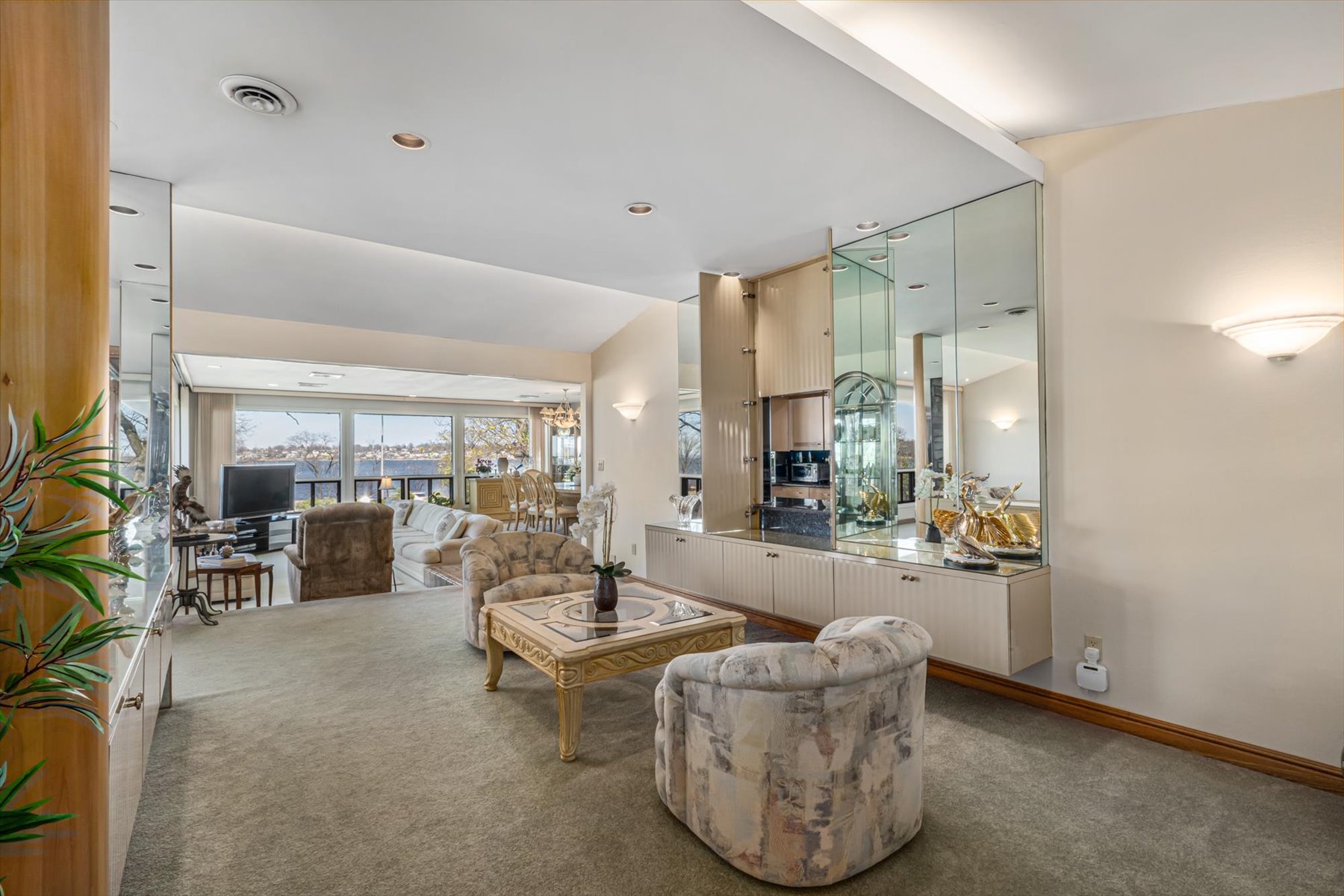  24-51 Little Neck Boulevard, Bayside, NY, 11360 - 物件實景