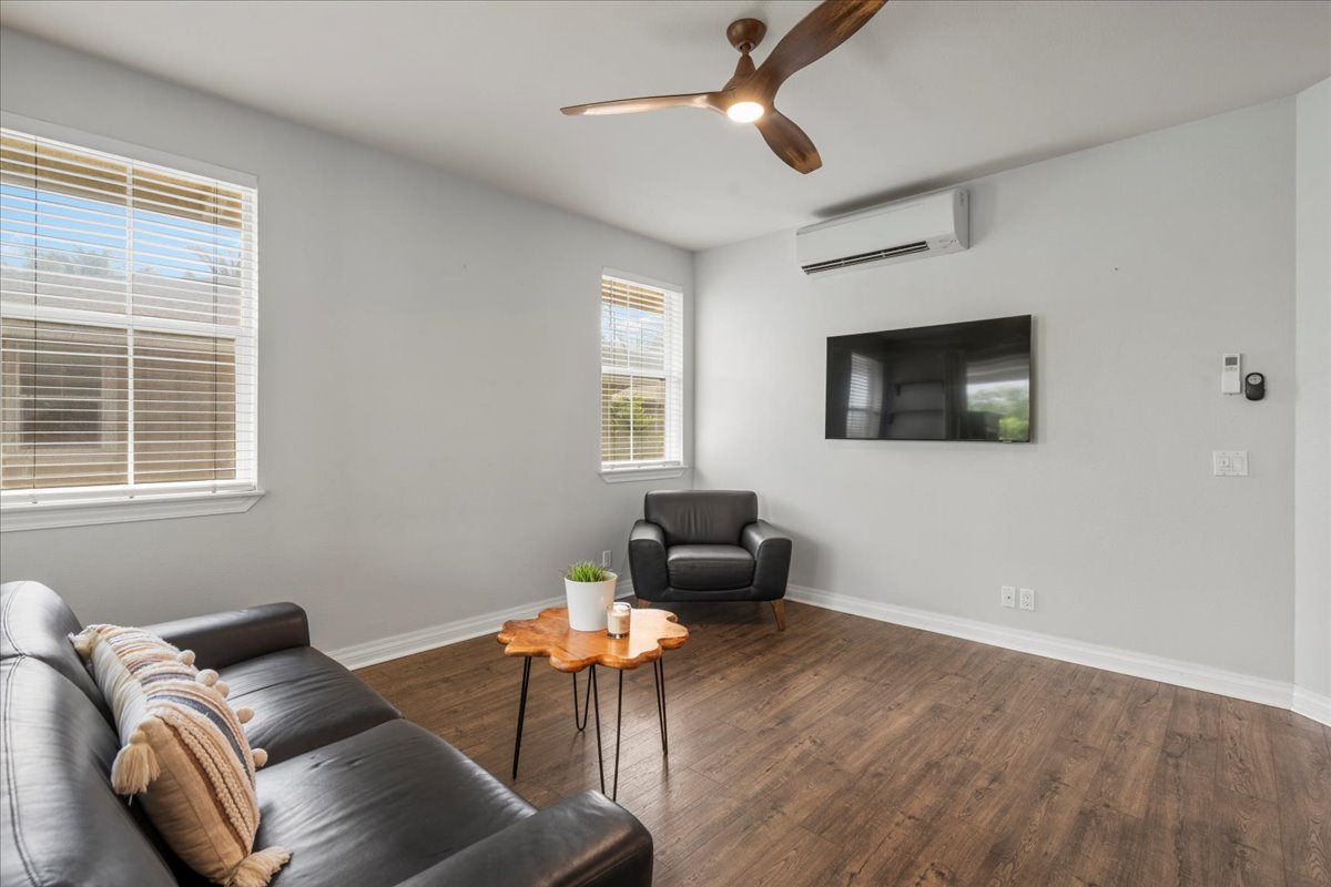 Kihei, Hawaii, 96753, United States, 2 Bedrooms Bedrooms, ,2 BathroomsBathrooms,Residential,For Sale,1981053