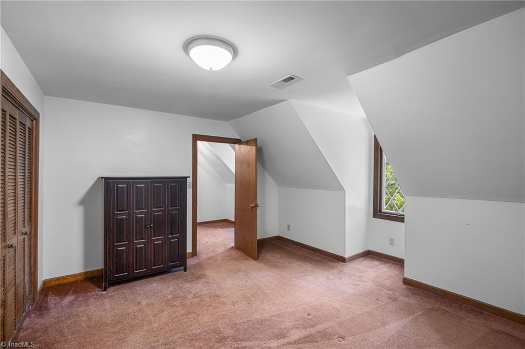 High Point, North Carolina, 27265, United States, 4 Bedrooms Bedrooms, ,4 BathroomsBathrooms,Residential,For Sale,1900964