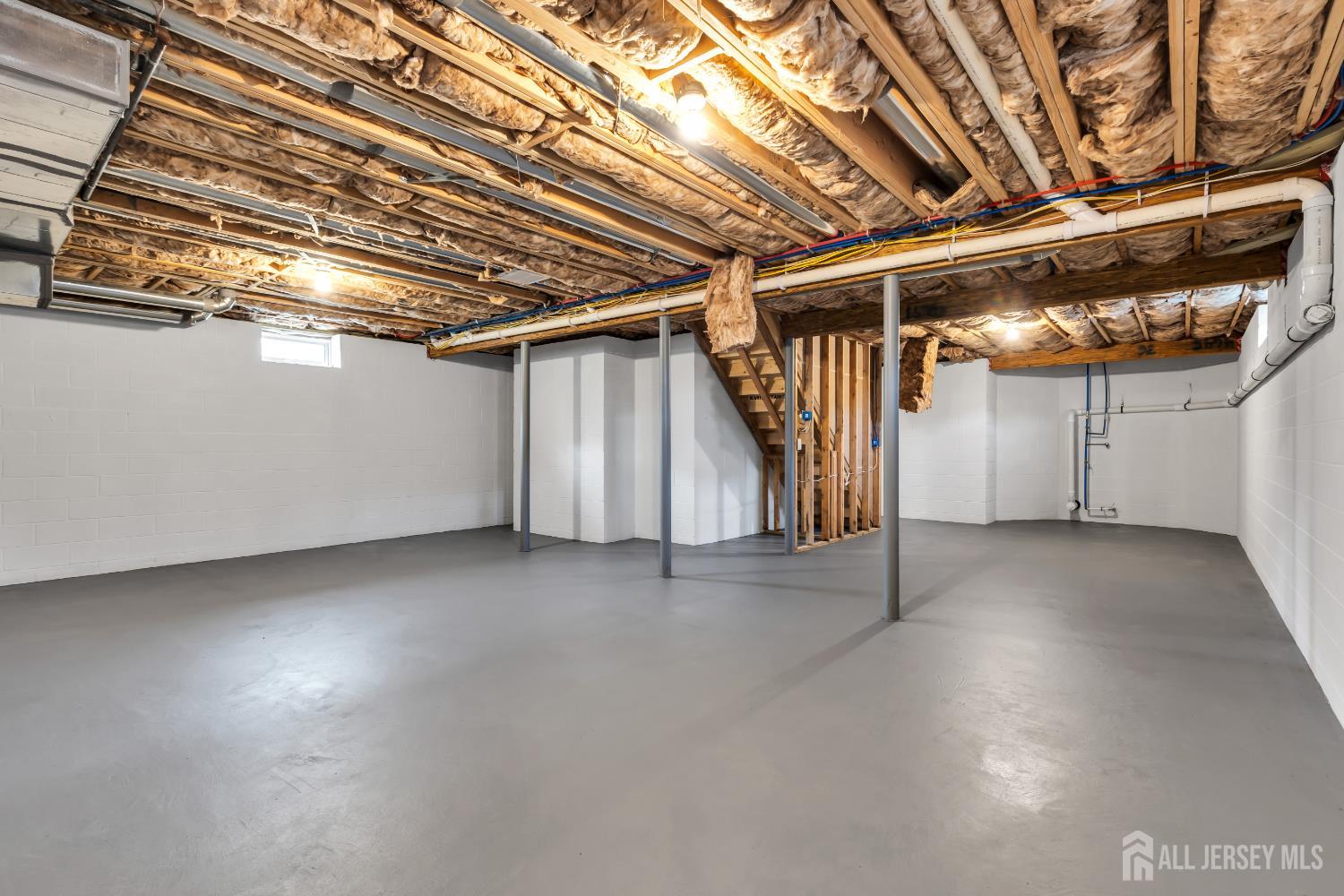 1216 - Perth Amboy, New Jersey, 08861, United States, 4 Bedrooms Bedrooms, ,3 BathroomsBathrooms,Residential,For Sale,1988550