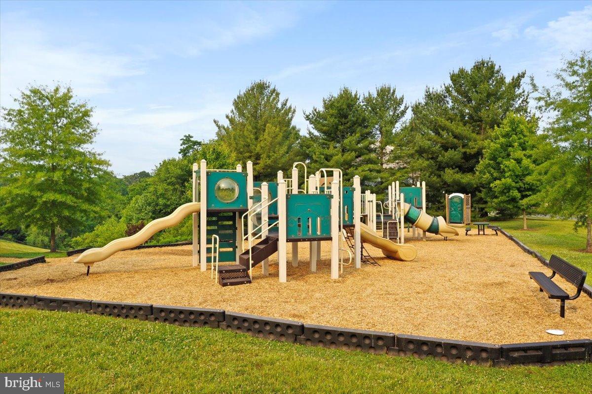 New Market, Maryland, 21774, United States, 5 Bedrooms Bedrooms, ,4 BathroomsBathrooms,Residential,For Sale,2008172