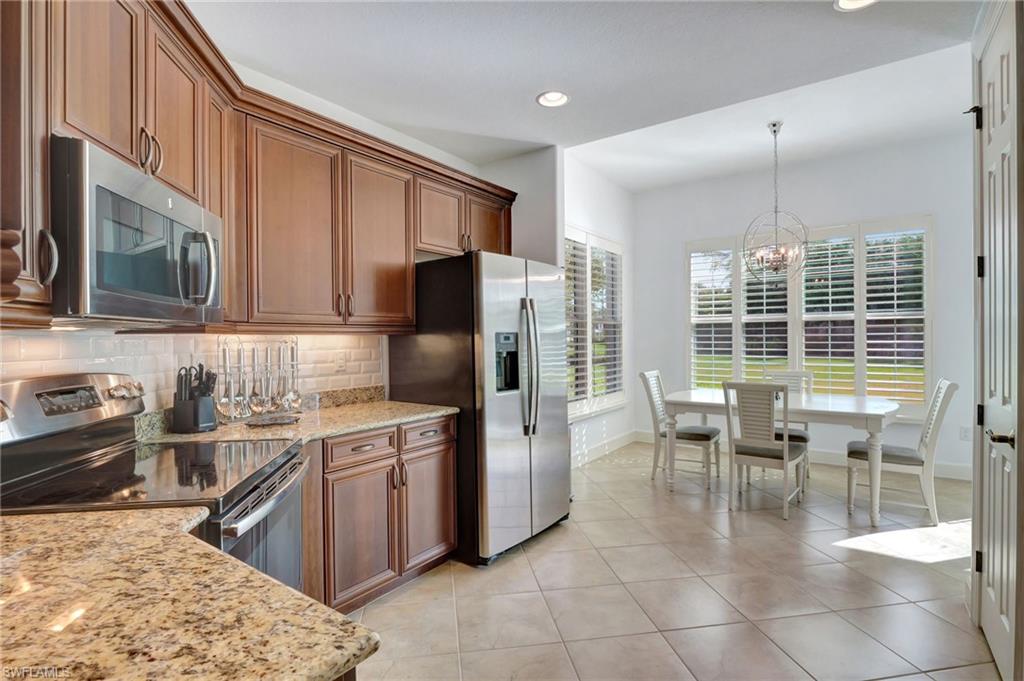 8060 Players Cove Dr Unit 101, Naples, Florida, 34113, United States, 3 Bedrooms Bedrooms, ,3 BathroomsBathrooms,Residential,For Sale,8060 Players Cove Dr Unit 101,1676870