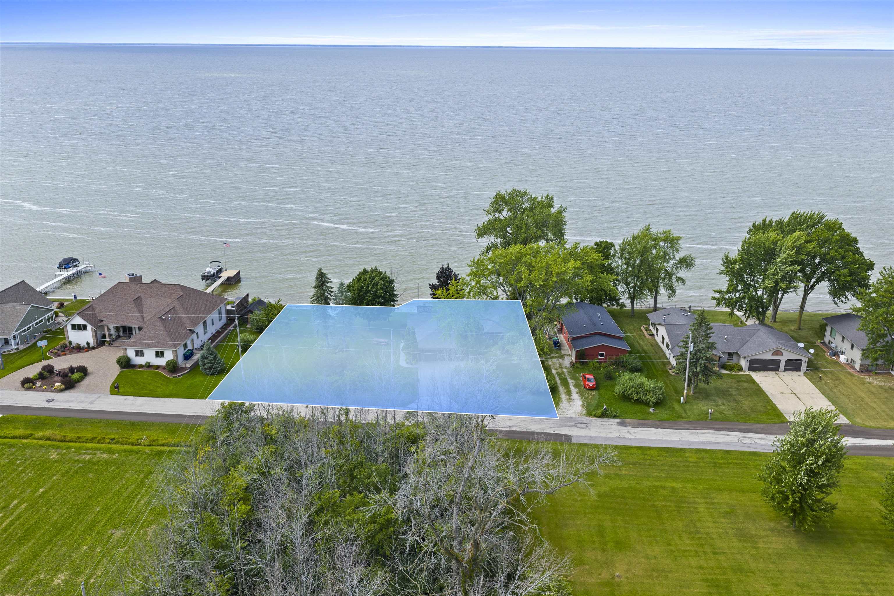 LUXEMBURG, Wisconsin, 54217, United States, 2 Bedrooms Bedrooms, ,2 BathroomsBathrooms,Residential,For Sale,1948944