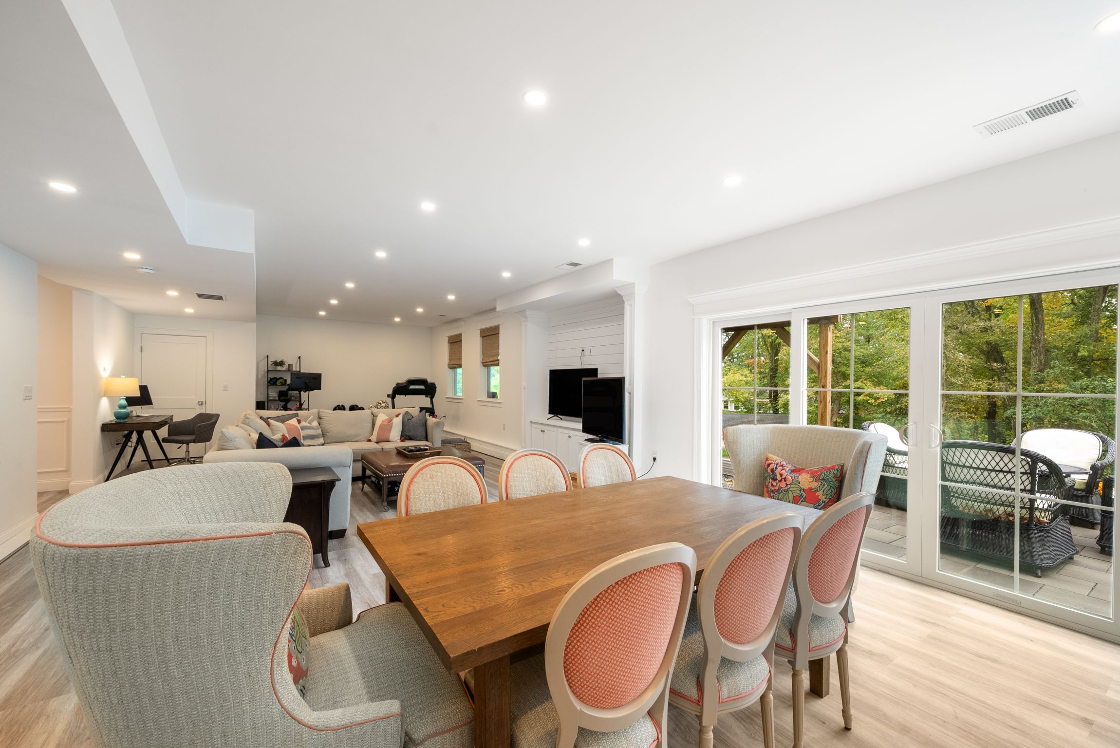 446 Westfield Street, Dedham, MA, 02026 - 物件實景