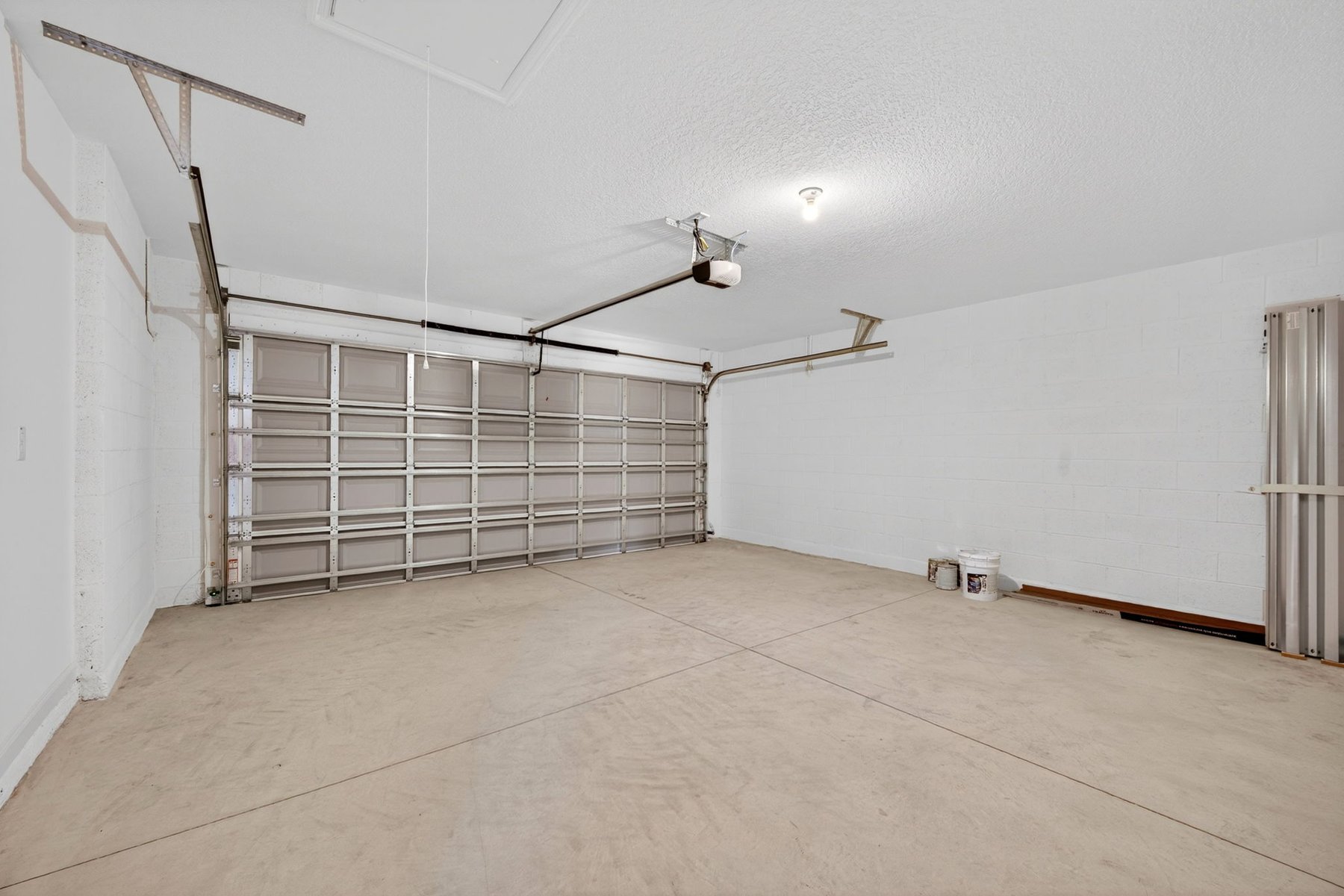  1098 Big Horn Circle NW, Palm Bay, FL, 32907 - 物件實景