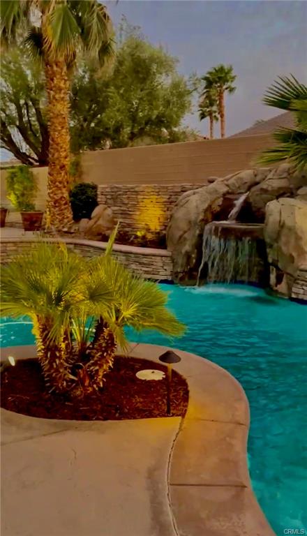 La Qunita, California, 92253, United States, 2 Bedrooms Bedrooms, ,3 BathroomsBathrooms,Residential,For Sale,1836013