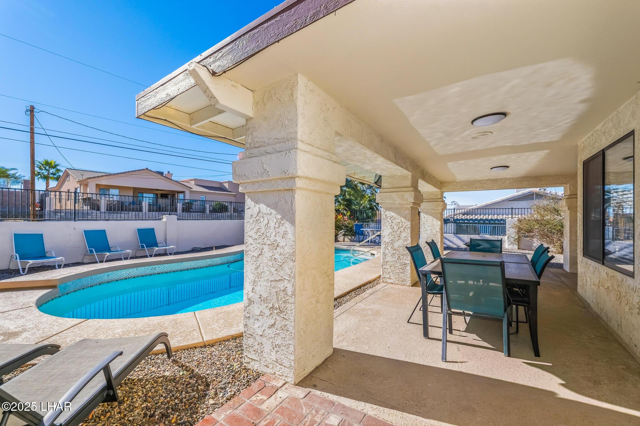 Lake Havasu City, Arizona, 86404, United States, 4 Bedrooms Bedrooms, ,2 BathroomsBathrooms,Residential,For Sale,2002177