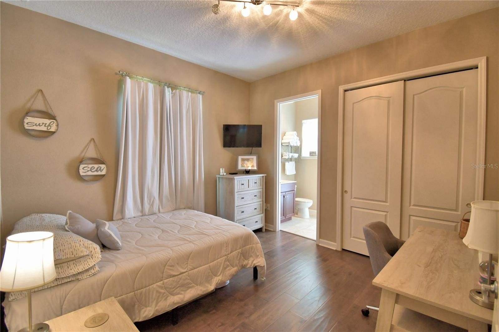 DAVENPORT, Florida, 33837, United States, 5 Bedrooms Bedrooms, ,4 BathroomsBathrooms,Residential,For Sale,1975734