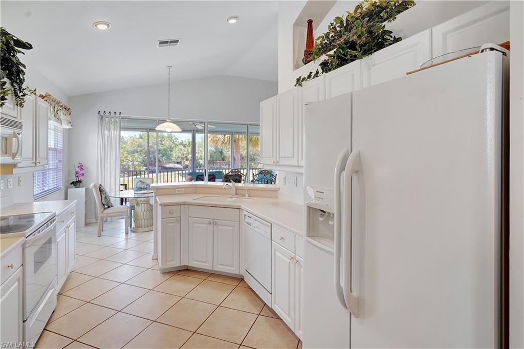 Estero, Florida, 34135, United States, 3 Bedrooms Bedrooms, ,2 BathroomsBathrooms,Residential,For Sale,1796998