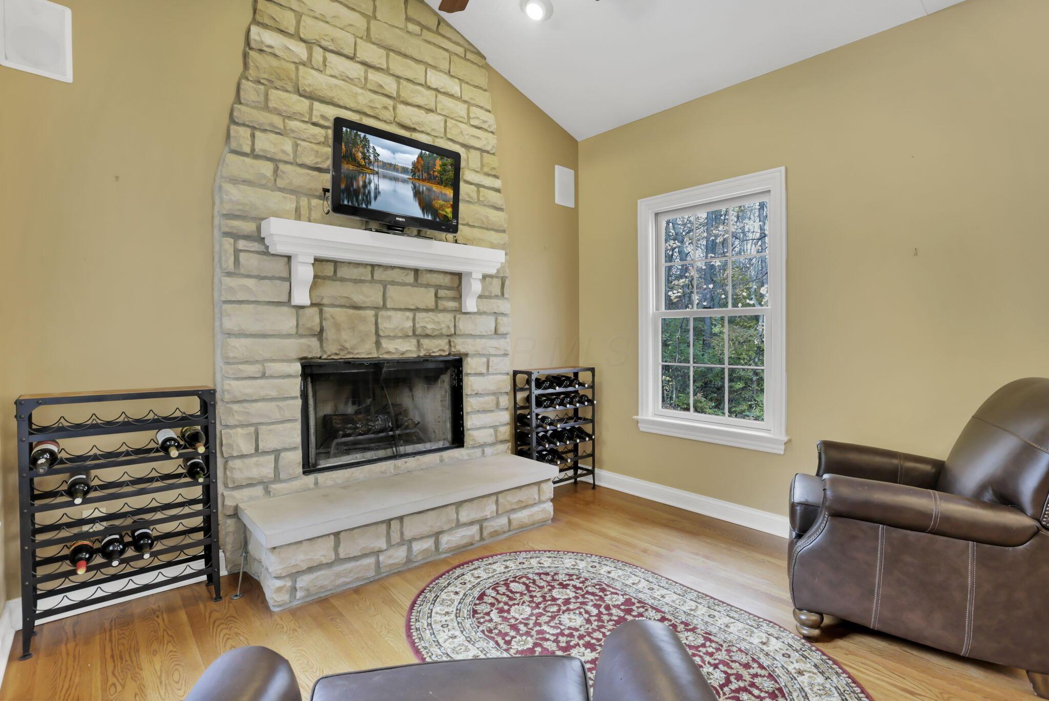 Delaware, Ohio, 43015, United States, 4 Bedrooms Bedrooms, ,4 BathroomsBathrooms,Residential,For Sale,1987027