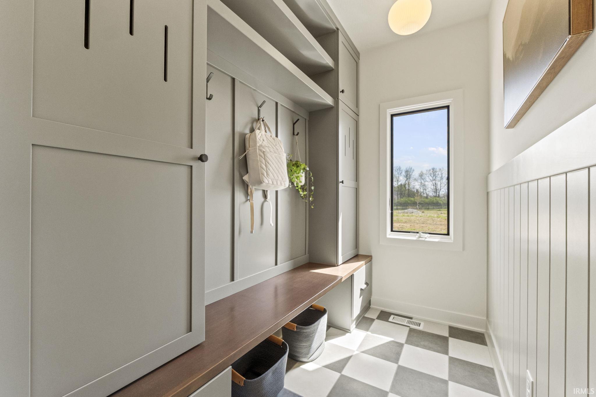 Huntertown, Indiana, 46748, United States, 4 Bedrooms Bedrooms, ,4 BathroomsBathrooms,Residential,For Sale,2005493