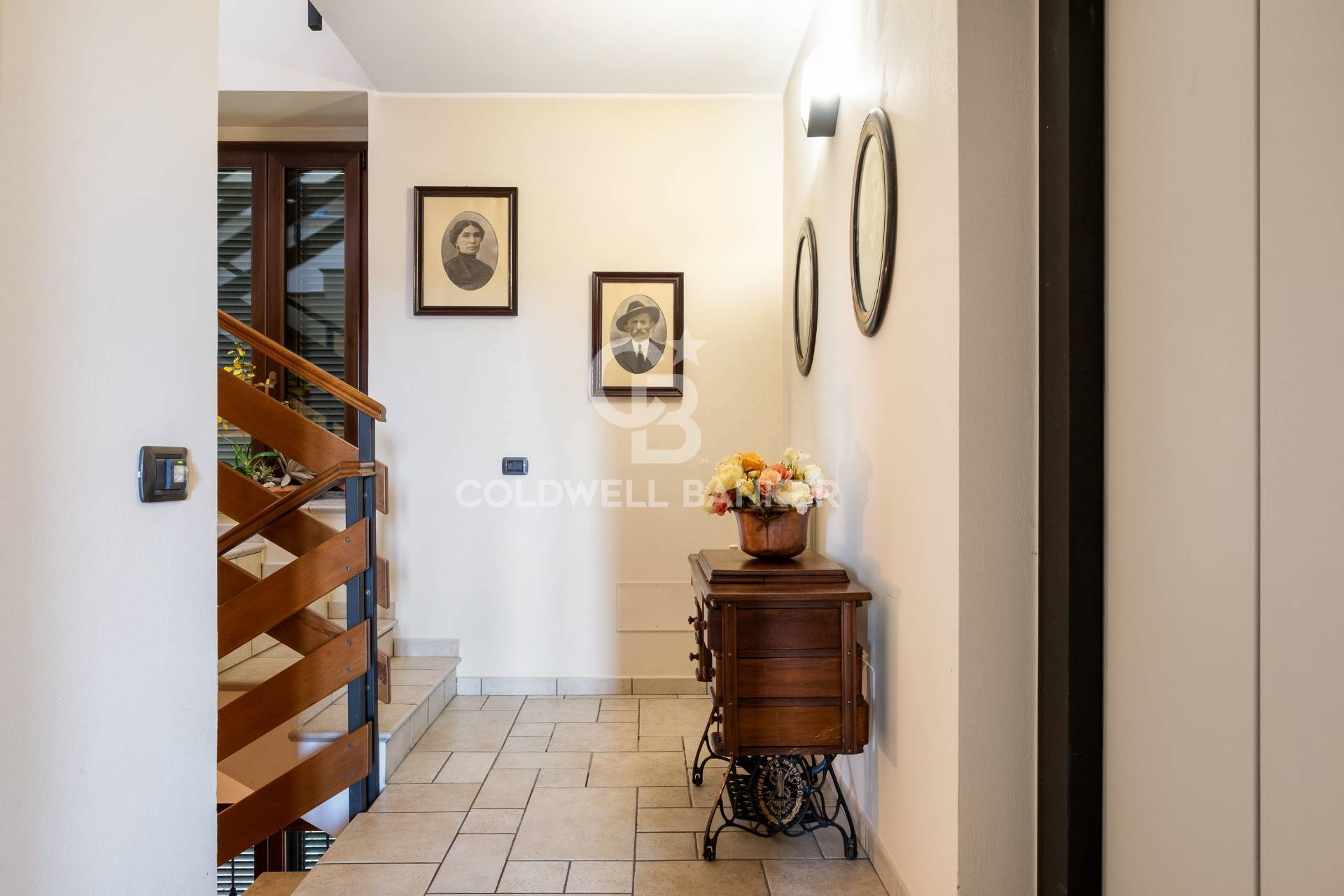 Sesto Calende, Varese, 21018, IT, 6 Bedrooms Bedrooms, ,5 BathroomsBathrooms,Residential,For Sale,1796878