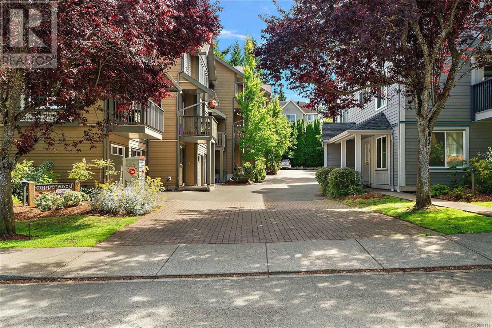 VICTORIA, British Columbia, V8T 0A3, CA, 3 Bedrooms Bedrooms, ,3 BathroomsBathrooms,Residential,For Sale,1883678