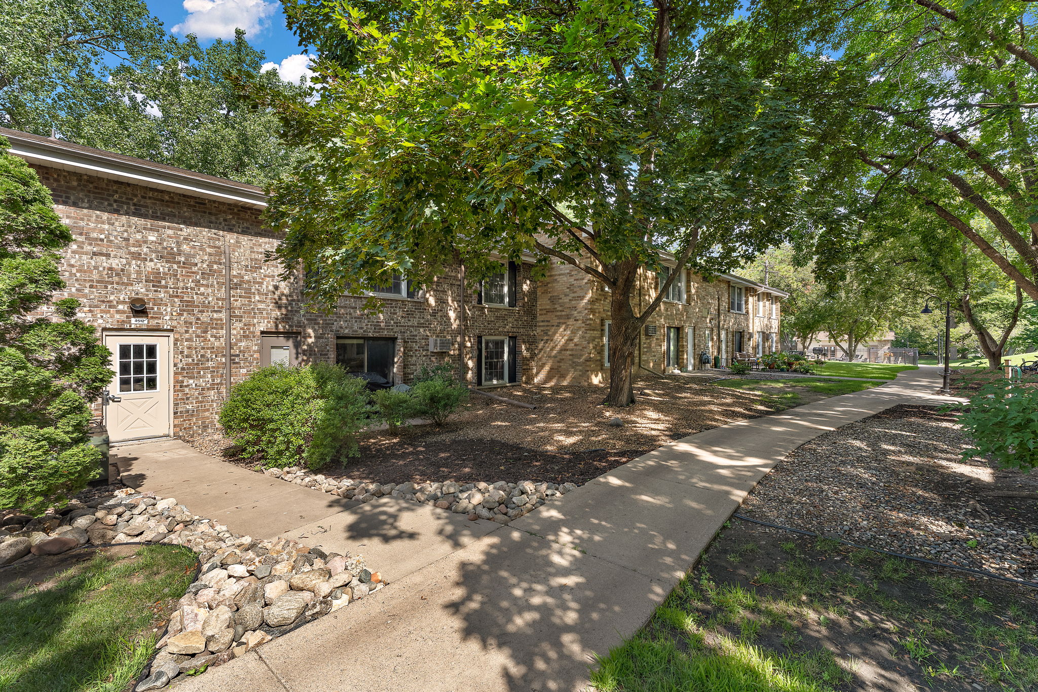  Effortless Living in the Heart of St. Louis Park - 物件實景