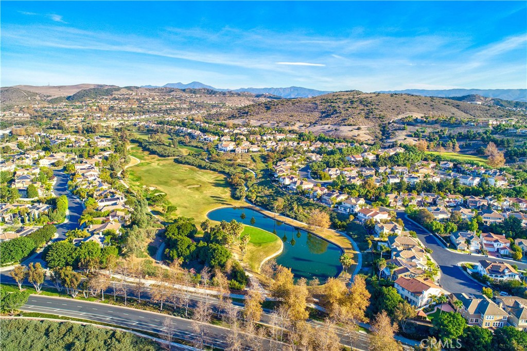San Clemente, California, 92673, United States, 4 Bedrooms Bedrooms, ,3 BathroomsBathrooms,Residential,For Sale,1941034