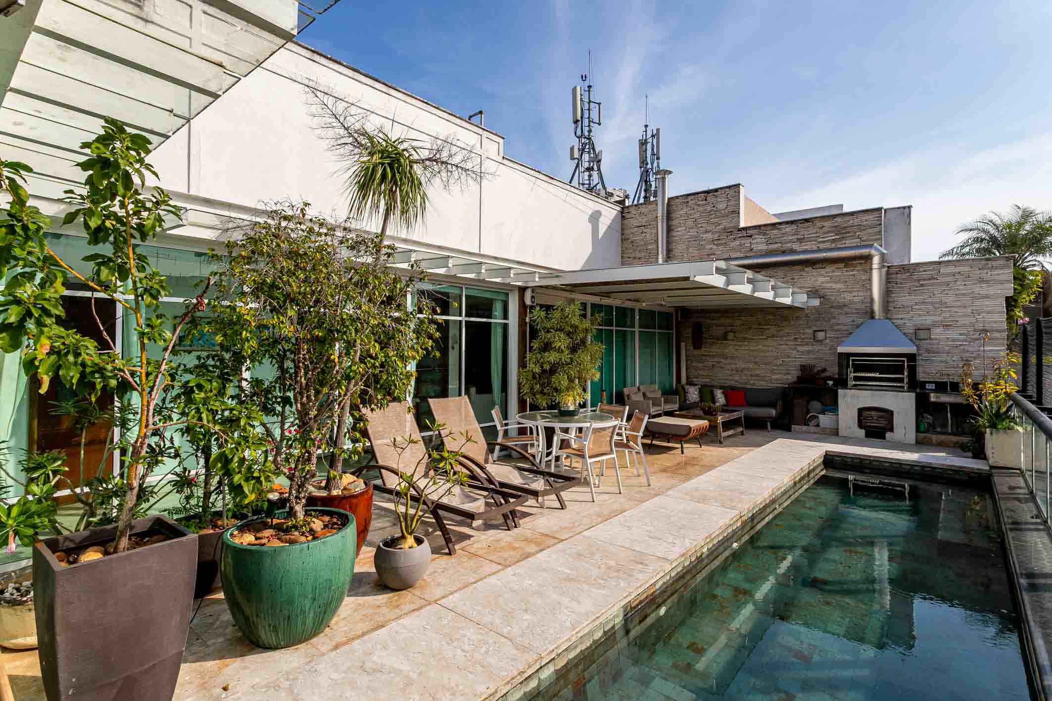  Elegant linear penthouse with private pool in Jardim Oceânico - 物件實景