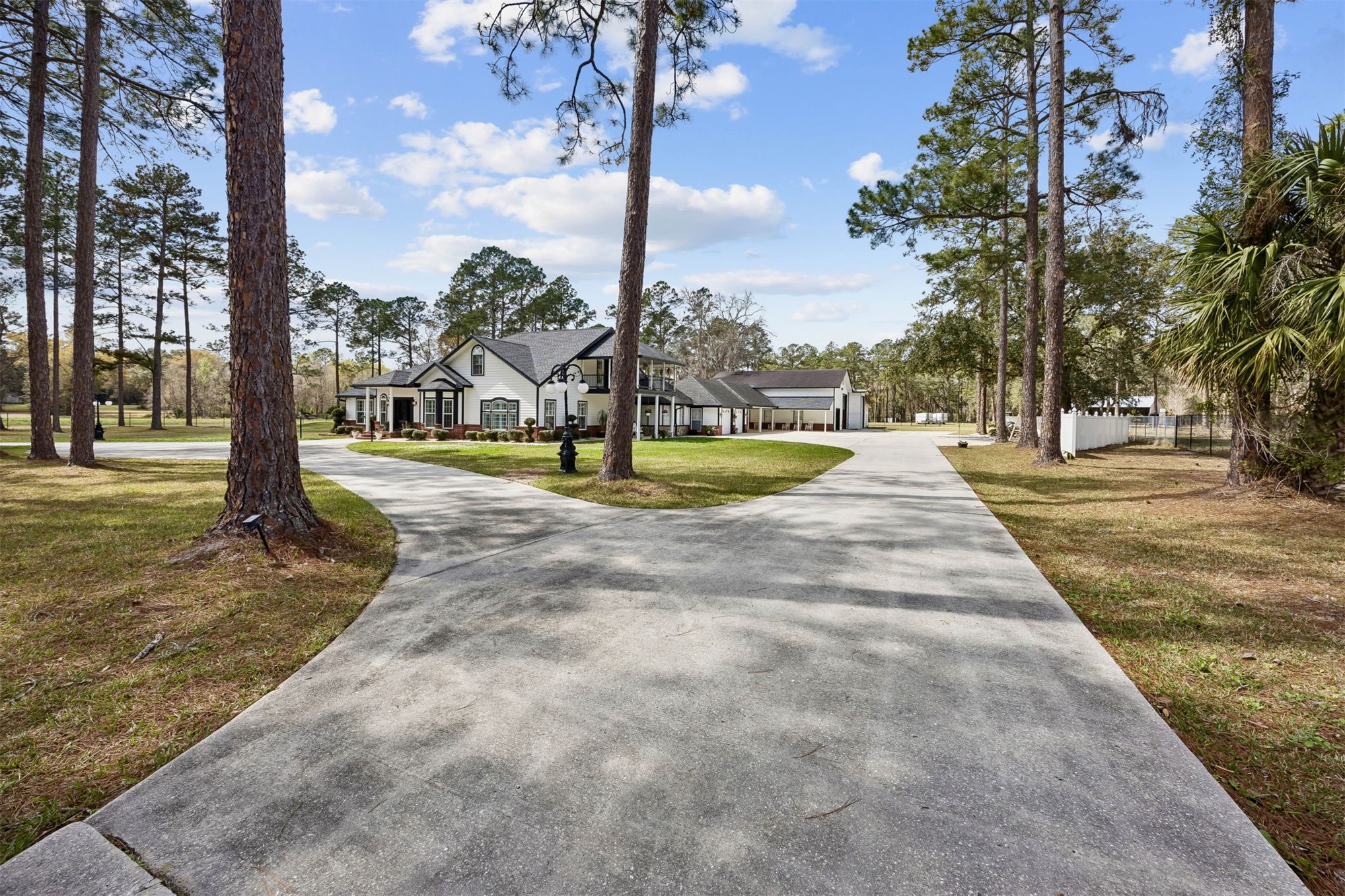Hilliard, Florida, 32046, United States, 4 Bedrooms Bedrooms, ,3 BathroomsBathrooms,Residential,For Sale,2024633