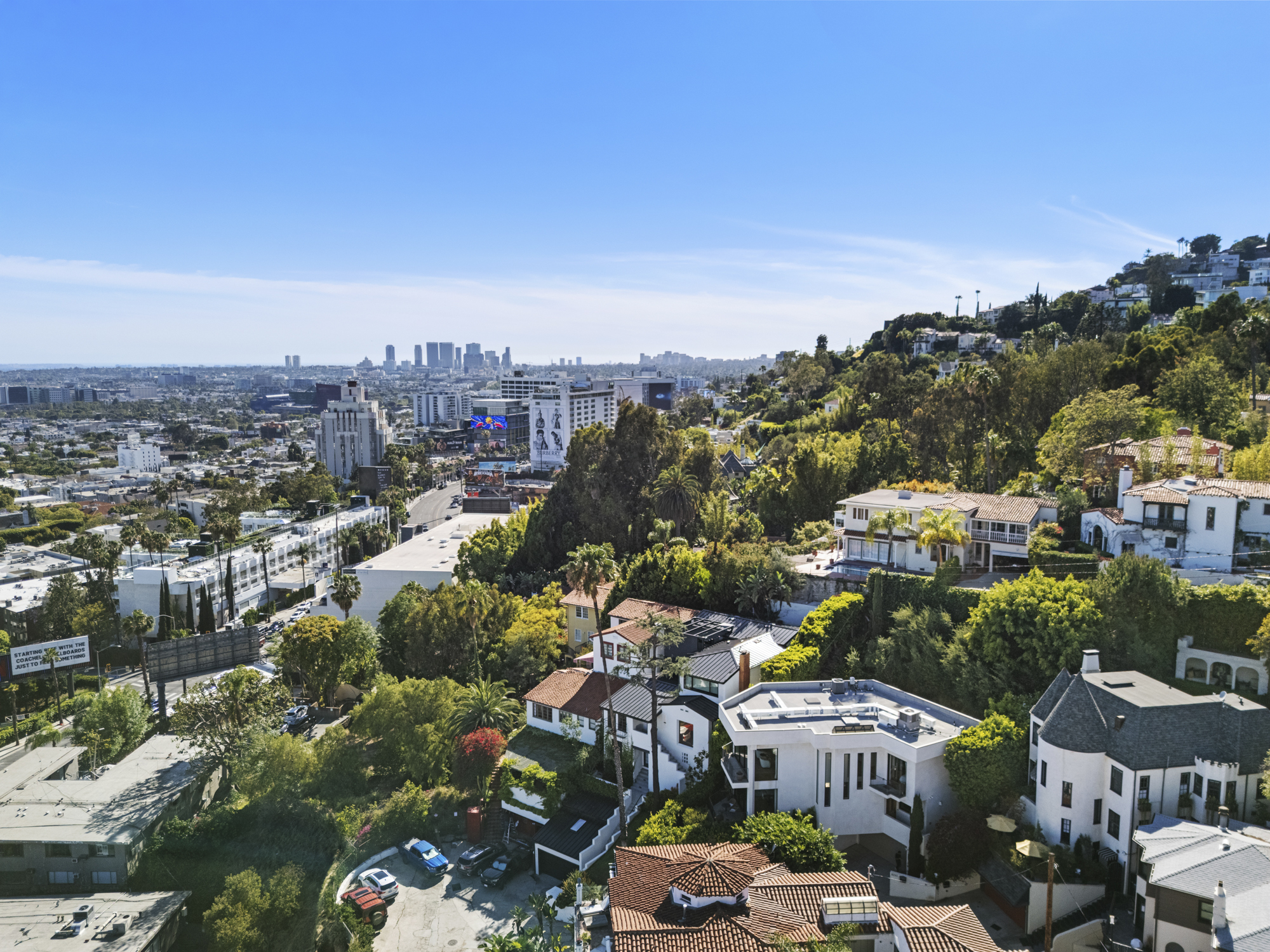  8241 Lincoln Terrace - 物件實景