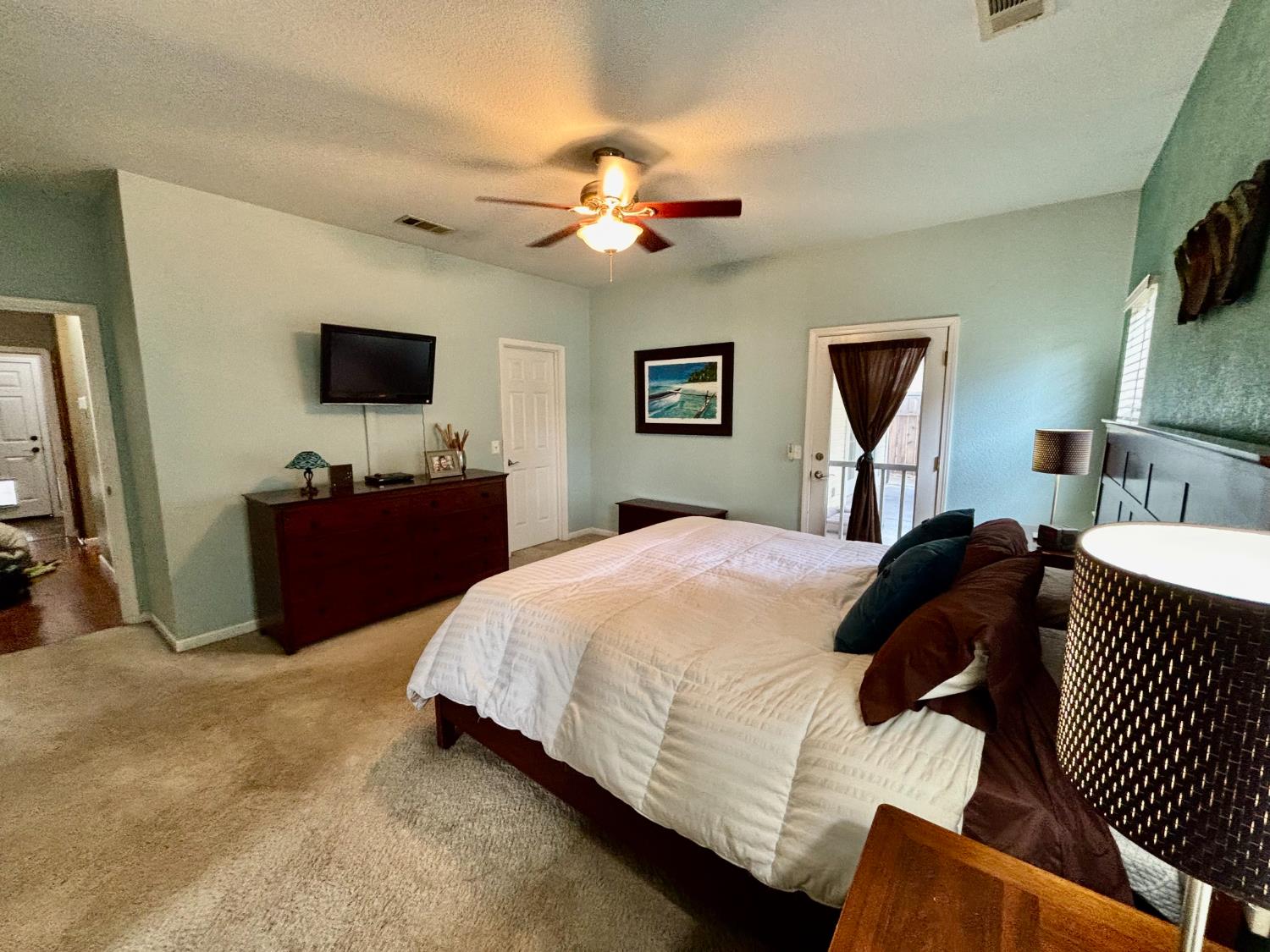 Lockeford, California, 95237-9662, United States, 3 Bedrooms Bedrooms, ,2 BathroomsBathrooms,Residential,For Sale,1891581