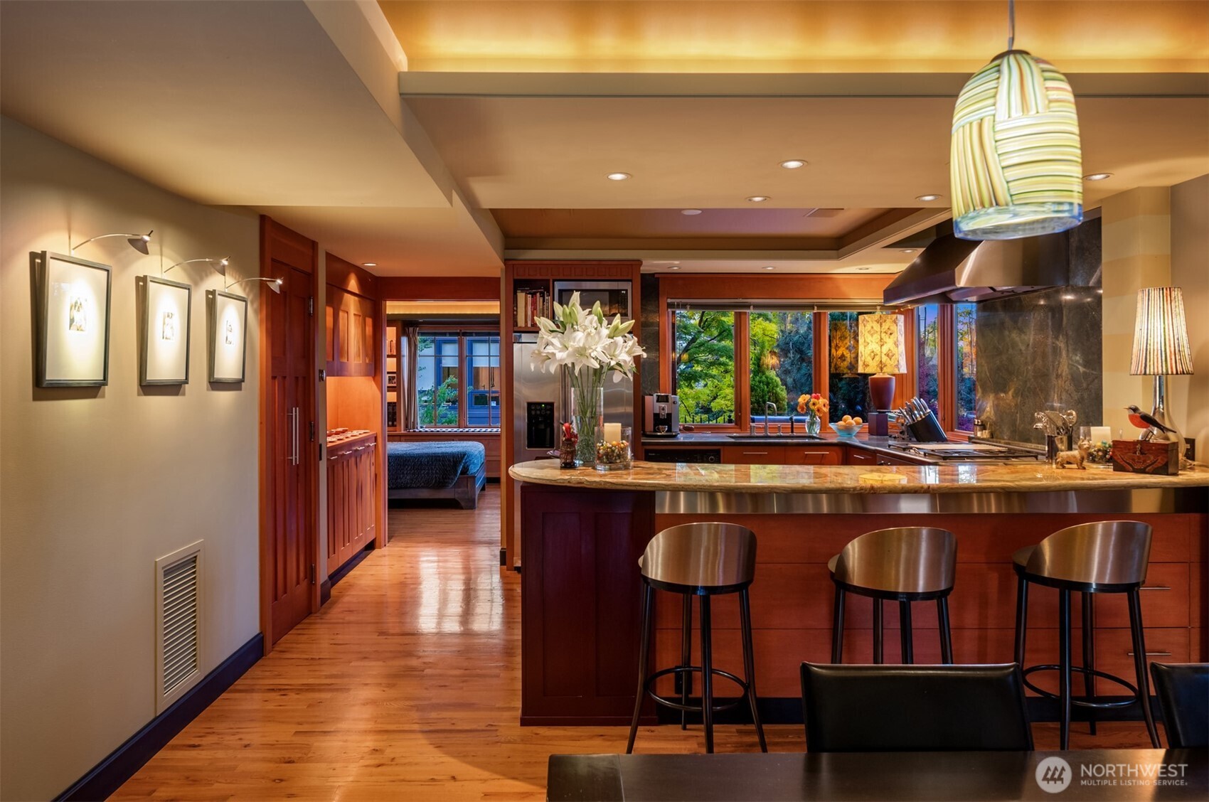 Seattle, Washington, 98112, United States, 3 Bedrooms Bedrooms, ,1 BathroomBathrooms,Residential,For Sale,1848014