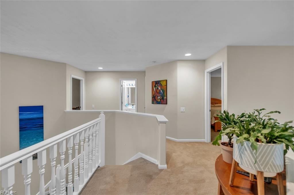 Virginia Beach, Virginia, 23456, United States, 6 Bedrooms Bedrooms, ,4 BathroomsBathrooms,Residential,For Sale,1942829