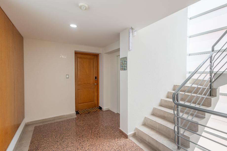 Miguel Hidalgo, Ciudad de México, 11540, Mexico, 2 Bedrooms Bedrooms, ,2 BathroomsBathrooms,Residential,For Sale,1859589