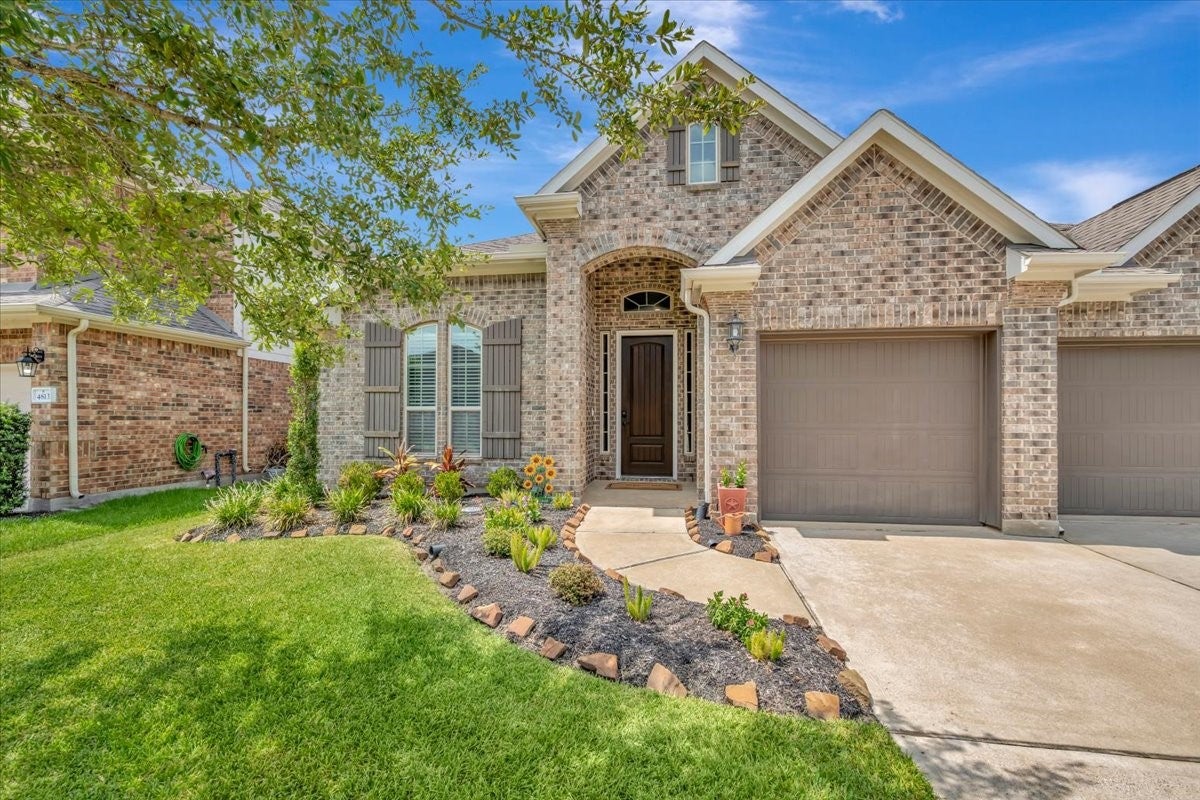 Tascosa Ln, League City, TX 77573 #1