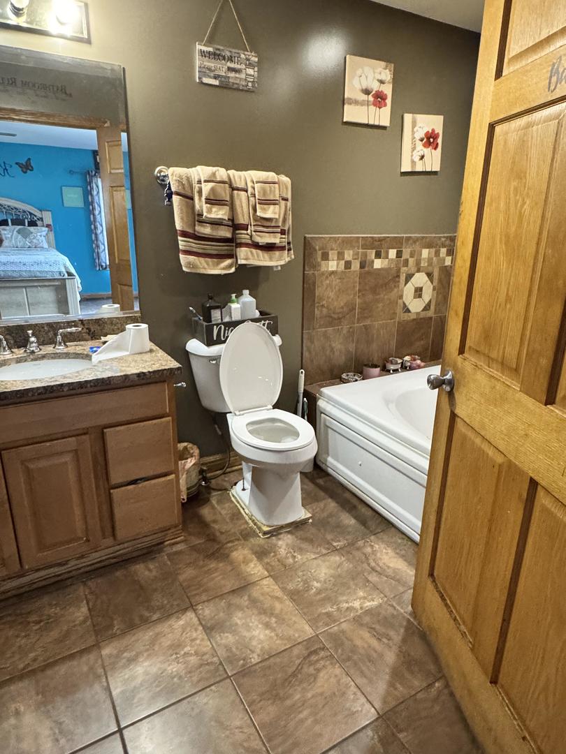 River Grove, Illinois, 60171, United States, 5 Bedrooms Bedrooms, ,4 BathroomsBathrooms,Residential,For Sale,1910767